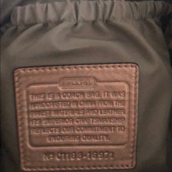 Couch signature diaper bag. Gently used - Picture 3 of 4